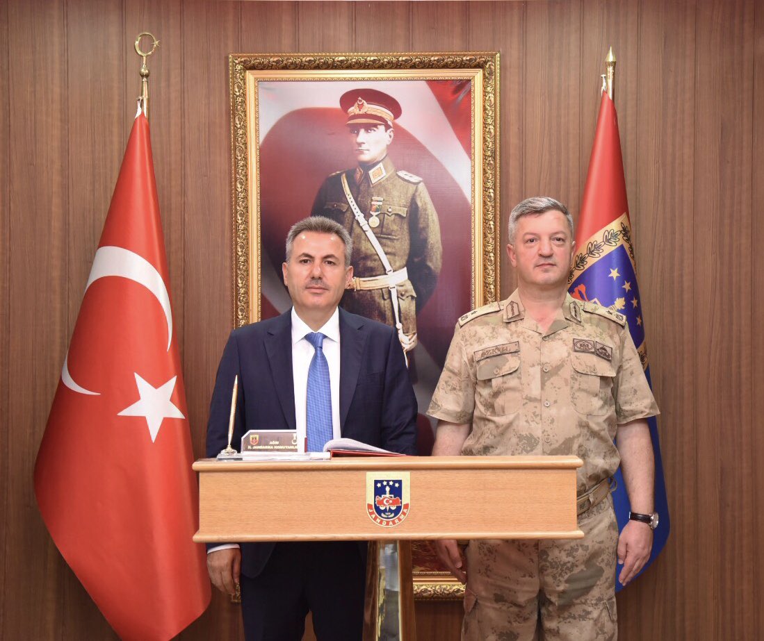 Ağrı Valisi Elban, Tuğgeneral Özkul’u Ziyaret Etti
