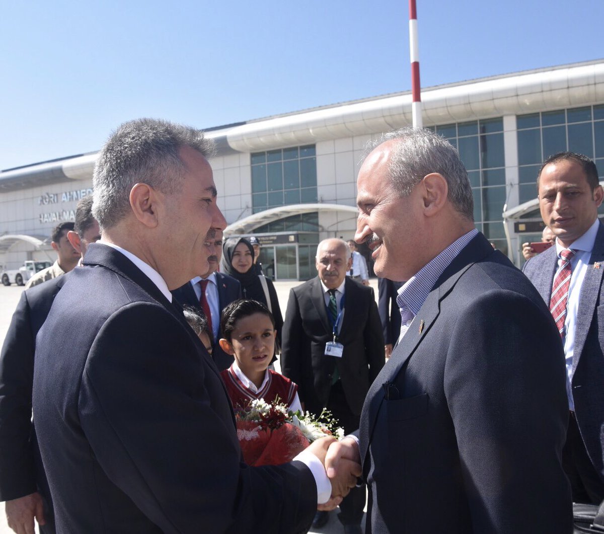 Ulaştırma ve Altyapı Bakanı Mehmet Cahit Turhan Ağrı’da