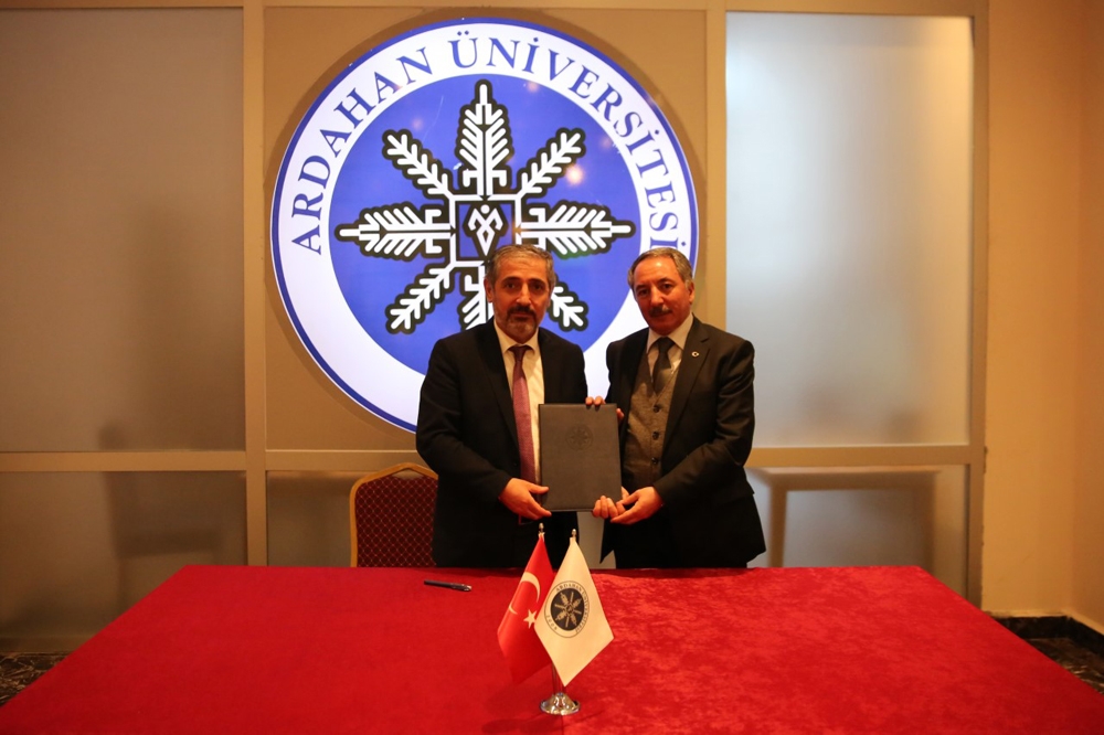 AİÇÜ Rektörü Prof. Dr. Karabulut Ardahan Üniversitesinde “Dijital Dönüşümü” Anlattı