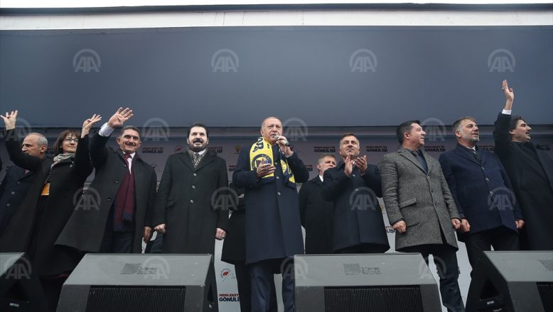 Cumhurbaşkanı Erdoğan; Ağrı, Bu Terörist Destekli Zorbalara da Hak Ettikleri ”Osmanlı Tokadını Sandıkta Vuracak”