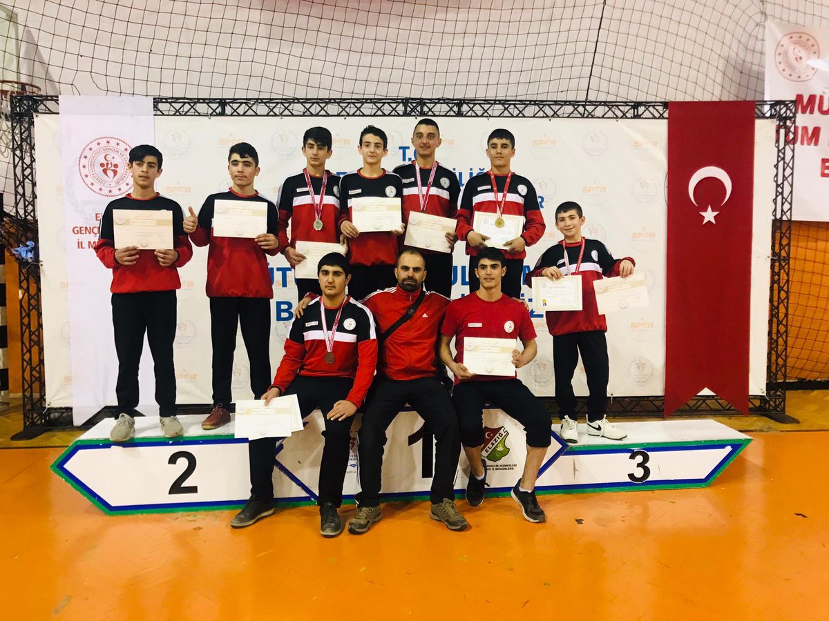 Ağrı Erkek Güreş Takımı Final’de