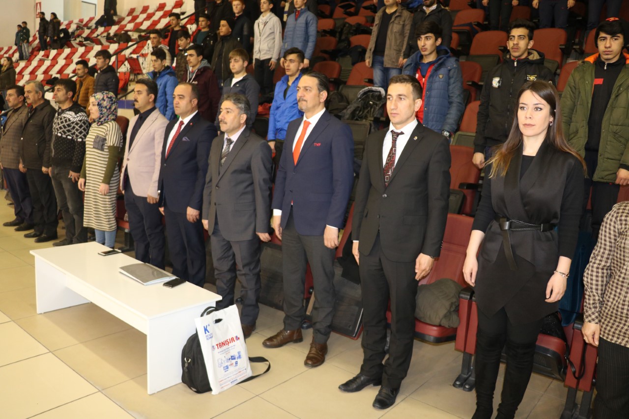 Ağrı’da ‘Okul Sporları Voleybol Grup Müsabakaları’ Başladı