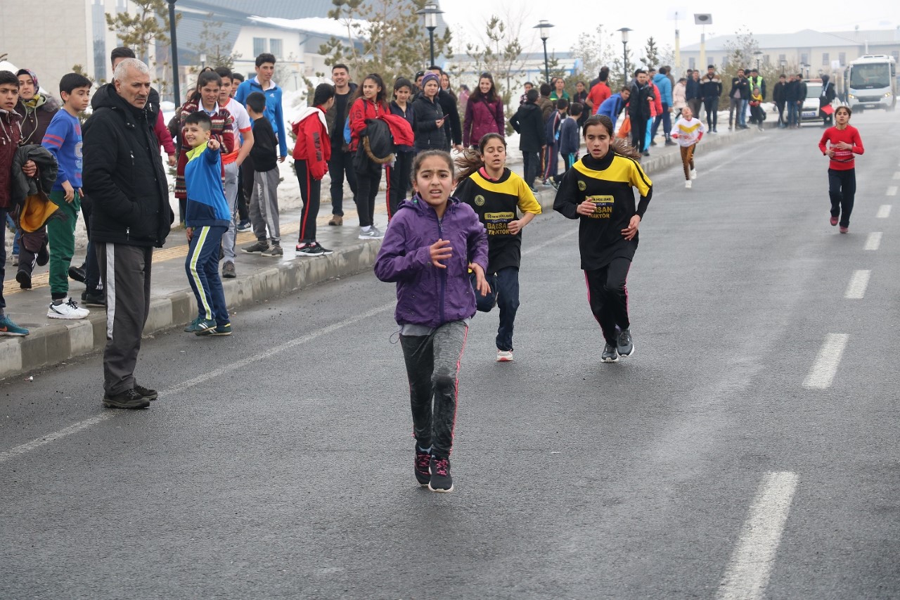 Atletizm Geliştirme Proje Yarışmaları Ağrı’da Yapıldı