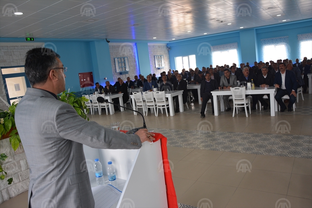  Patnos’ta köy ve mahalle muhtarlarına yönelik eğitim semineri düzenlendi