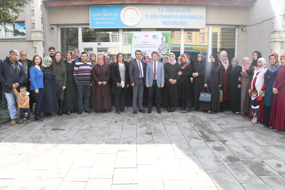 Ağrı’da Kadın Çiftçilere Yönelik”Uygulamalı Girişimcilik Eğitimleri” Yapıldı