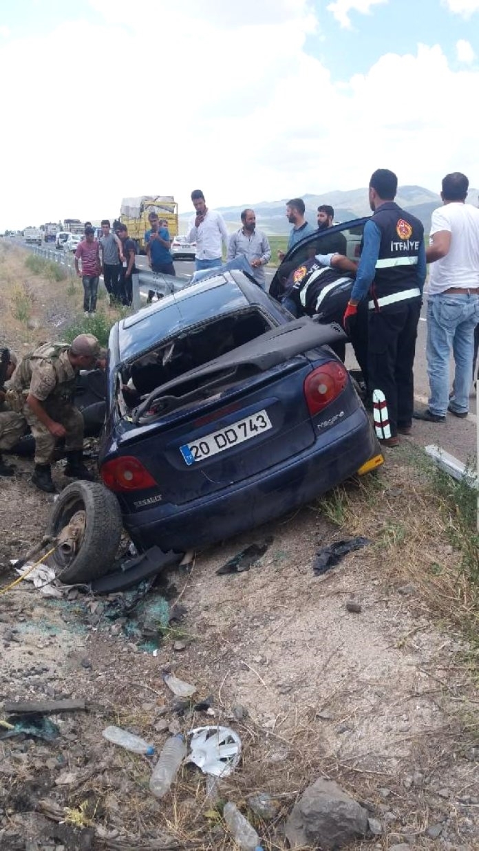 Ağrı’da Feci Kaza 1 Ölü, 2 Yaralı