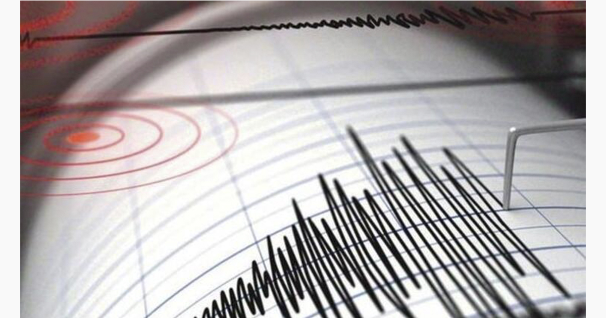 Manisa’da  5.1’lik deprem çevre illeride salladı