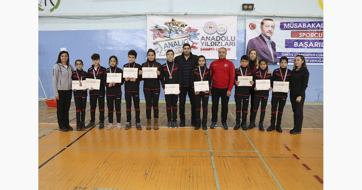 Ağrı’da Analig Badminton grup müsabakaları sona erdi