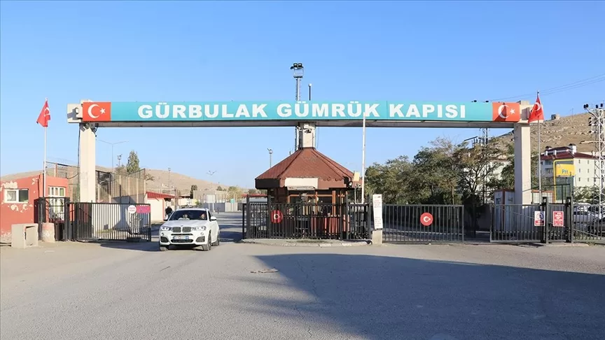 Gürbulak Sınır Kapısı’nda koronavirüs tedbirleri alınmaya başlandı