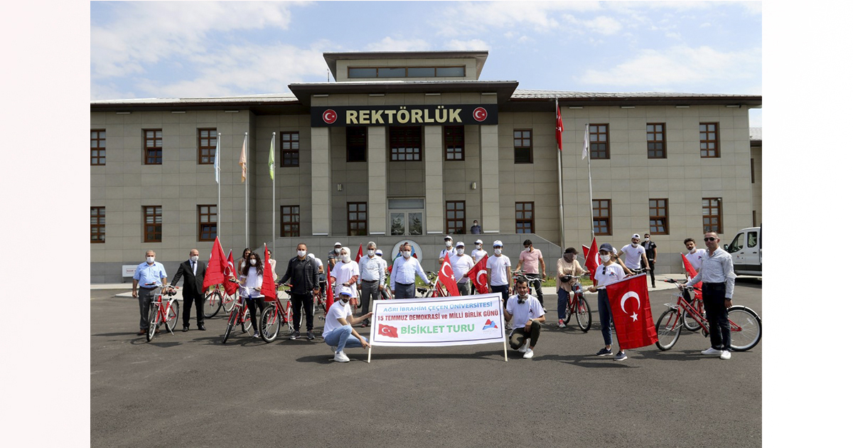 AİÇÜ’de 15 Temmuz Demokrasi ve Milli Birlik Günü Bisiklet Turu Düzenlendi