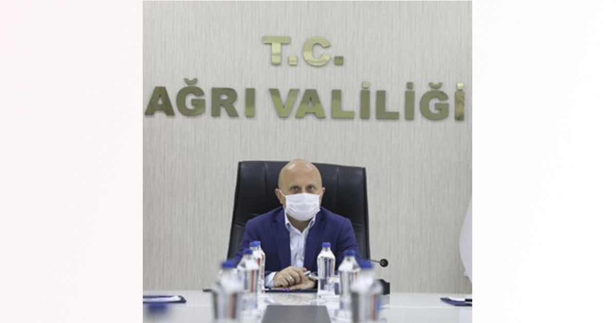 Vali Varol,Proje Değerlendirme Toplantısına Katıldı