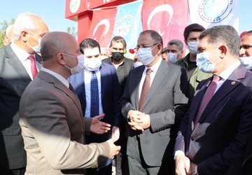 Eleşkirt Belediyesi 15 Temmuz Parkı Özhaseki’nin Katıldığı Törenle Açıldı