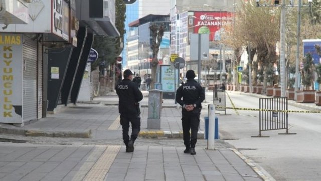 Maske Takmama ve Sokağa Çıkma Yasağı İhlal Cezalarına Yapılandırma Yok