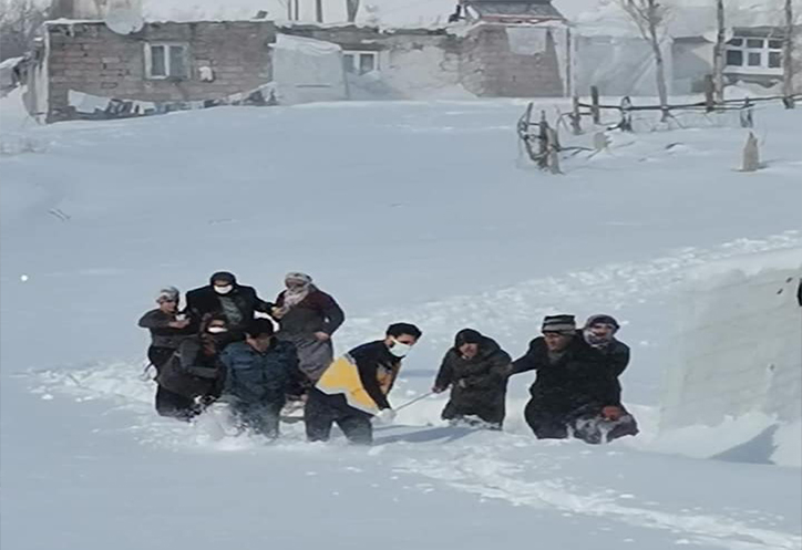 Ağrı 112 Acil, 6 Saat Süren Zorlu Çalışma Sonucu Hastaya Ulaştı