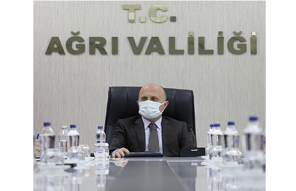 Vali Varol Eğitim Öğretim Konulu Çalışma Grubu Toplantısına Katıldı