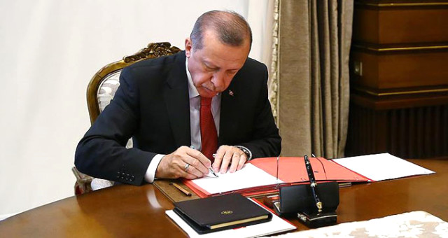 Cumhurbaşkanı Erdoğan imzaladı, 9 bakanlıkta yeni atamalar