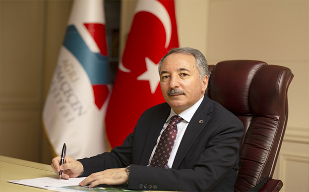 AİÇÜ’de İki Yeni Doktora Programı Açıldı