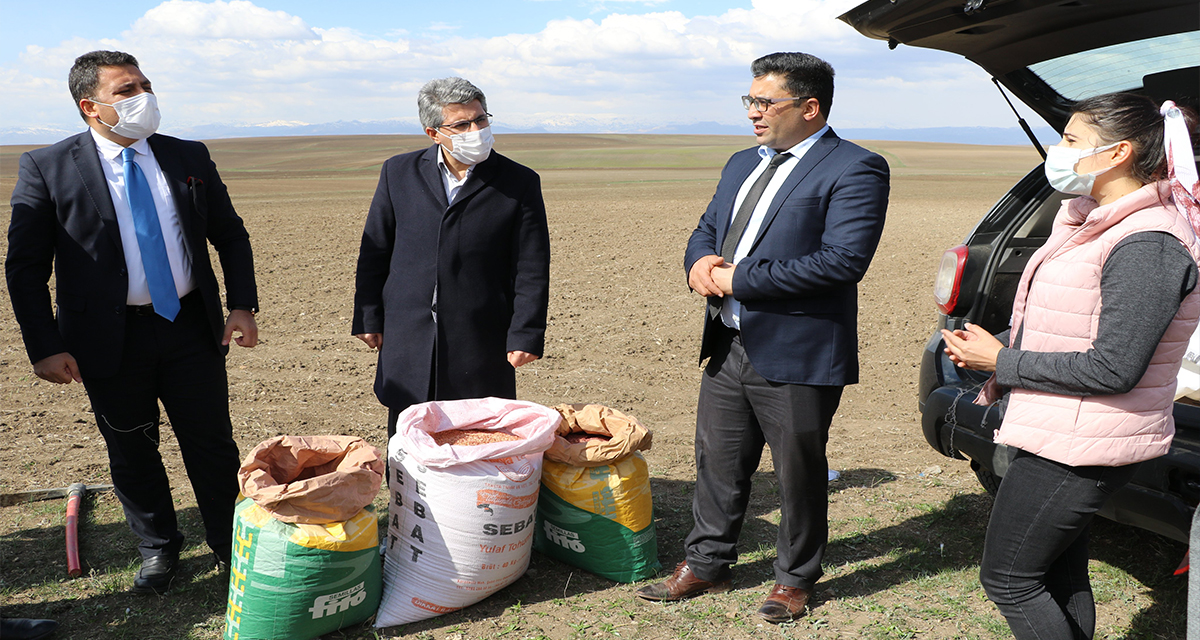 Ağrı’nın Hamur İlçesine Dijital Toprak Analiz Cihazı Kazandırıldı