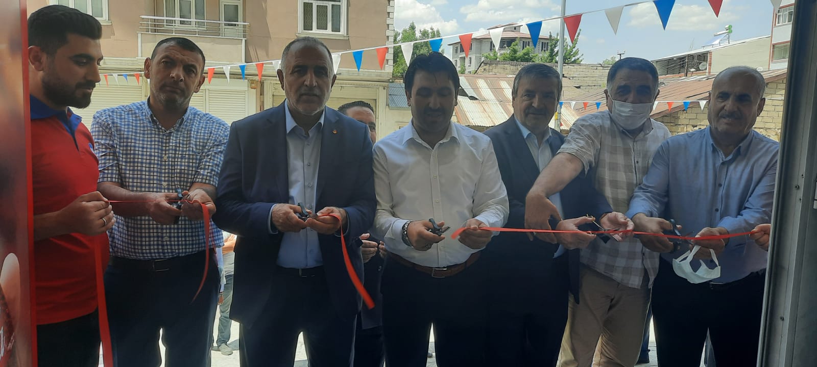 Ağrı’da En Büyük SEÇ MARKET Açıldı