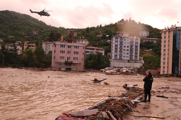 Kastamonu’da yaşanan sel felaketinde 9 kişi hayatını kaybetti