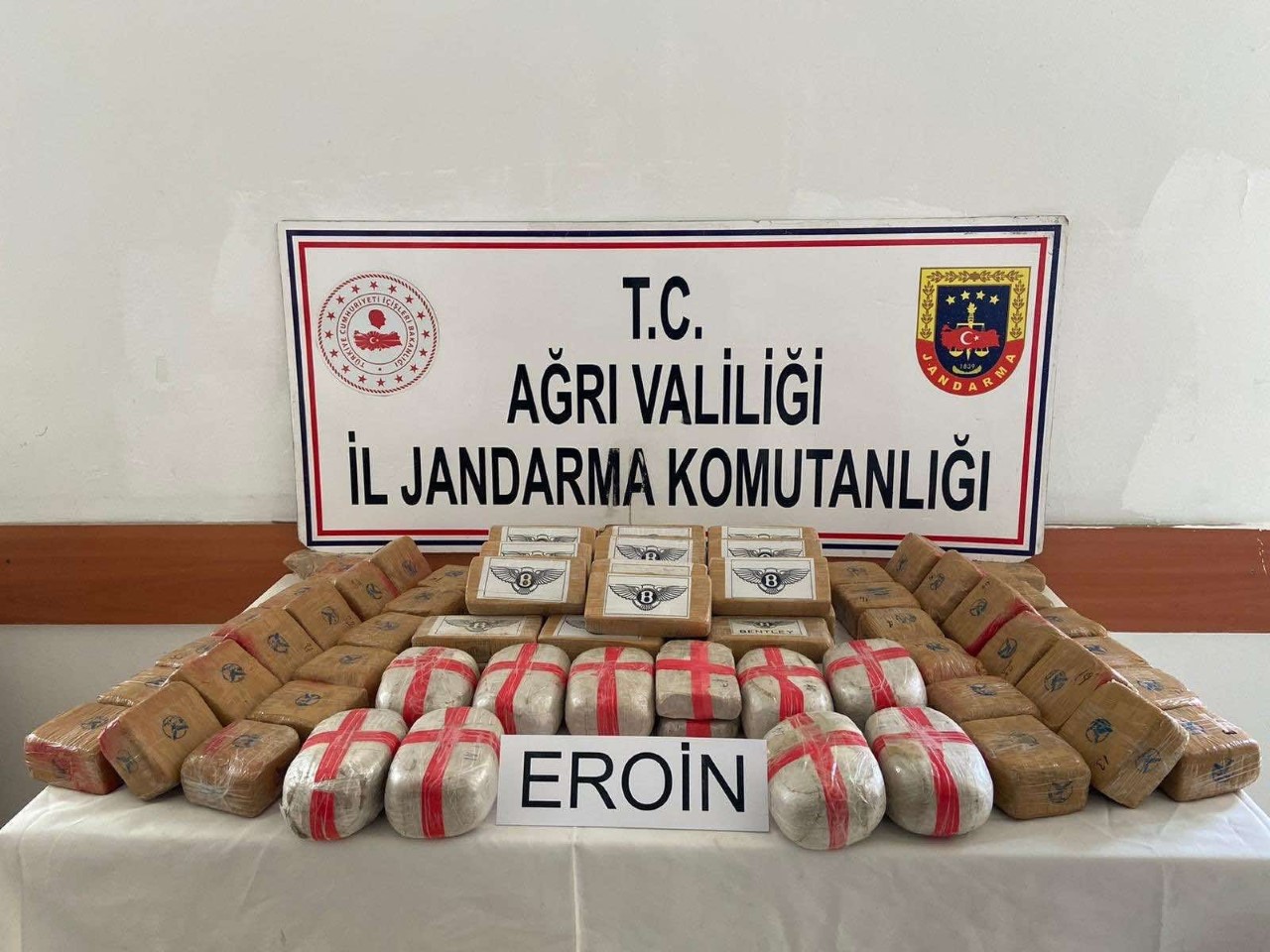 Ağrı Doğubayazıt’ta 50 Kilogram Eroin Ele Geçirildi