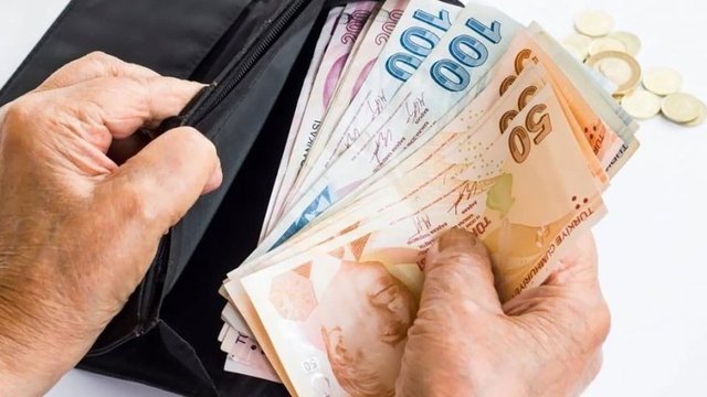 65 yaş, engelli aylığı ve evde bakım maaşına zam gelecek!