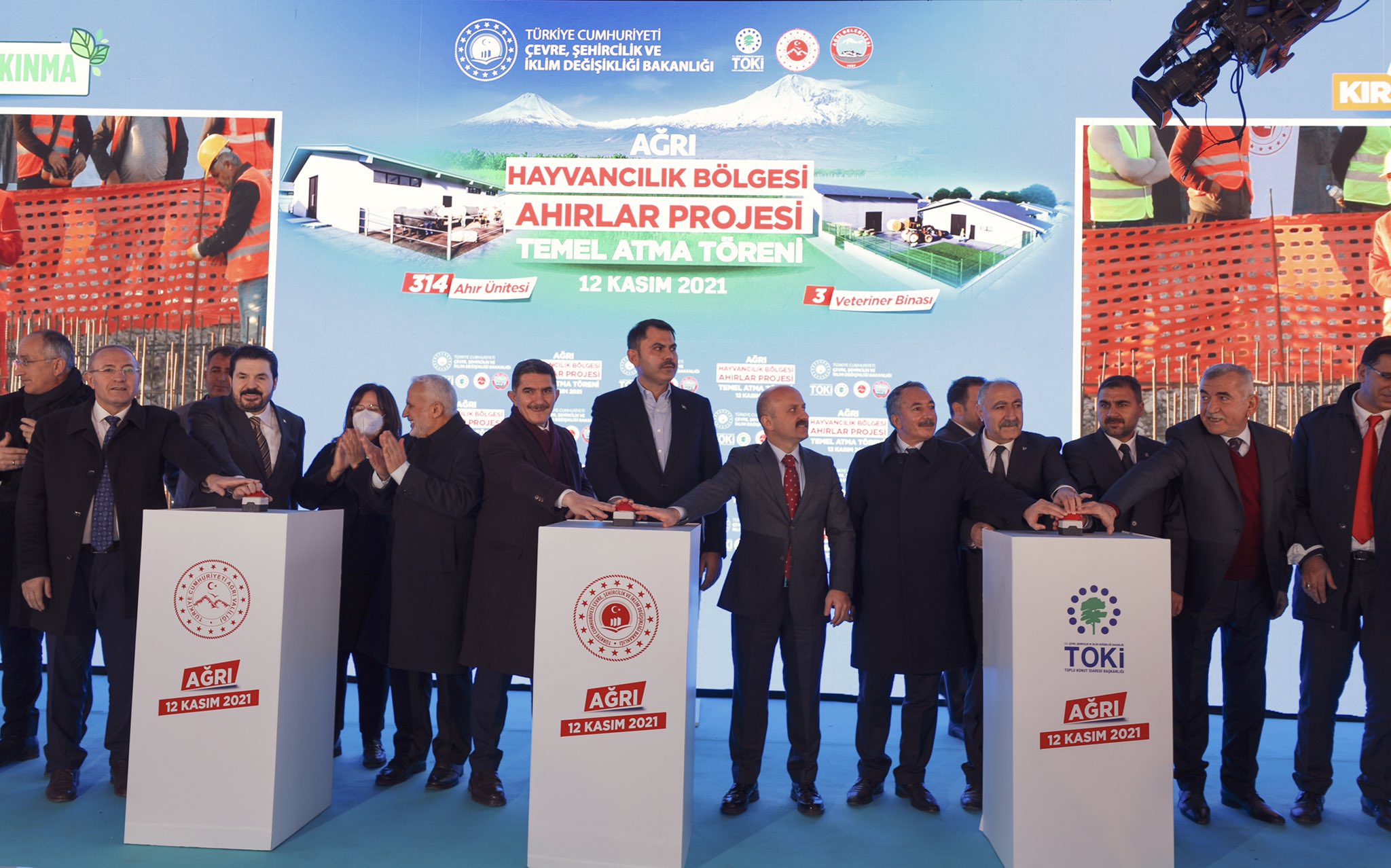 Ağrı ve Bursa kardeş şehircilik ilişkileri Çevre, Şehircilik ve İklim Değişikliği Bakanı Murat Kurum’un da katıldığı törenle güçlendi