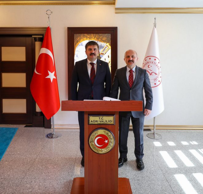 Iğdır Valisi ve Ardahan Belediye Başkanı Ağrı Valisi’ne ziyarette bulundular