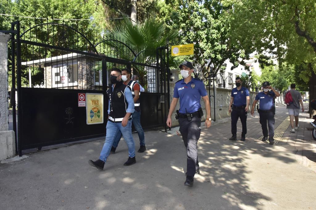 Tüm Türkiye’de Huzurlu Sokaklar Uygulaması yapıldı