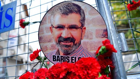 Diyarbakır Baro Başkanı Tahir Elçi öldürüldüğü noktada anıldı