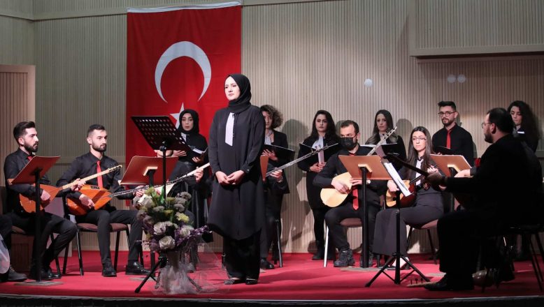 AİÇÜ’de Muzaffer SARISÖZEN’i Anma ve Türk Halk Müziği Konseri