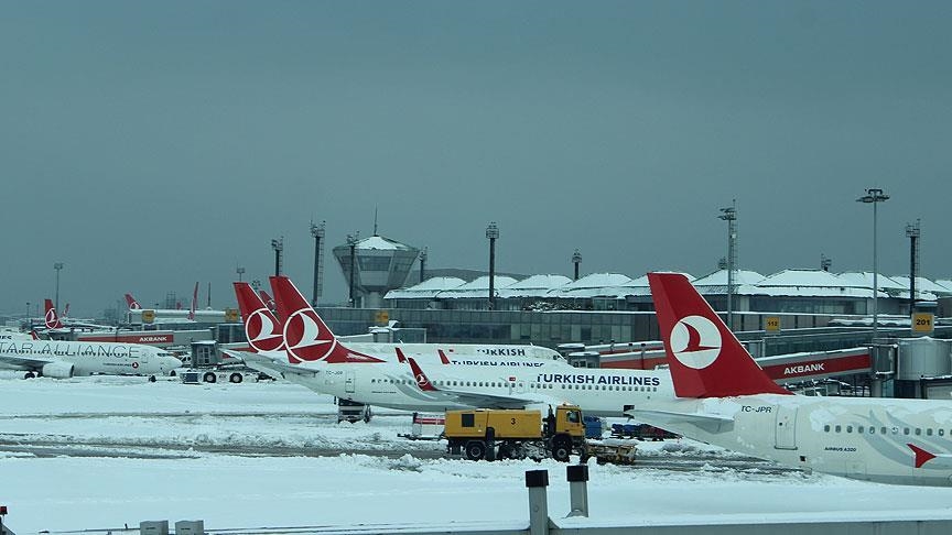 İstanbul Havalimanı’nda iniş ve kalkışlar durduruldu!