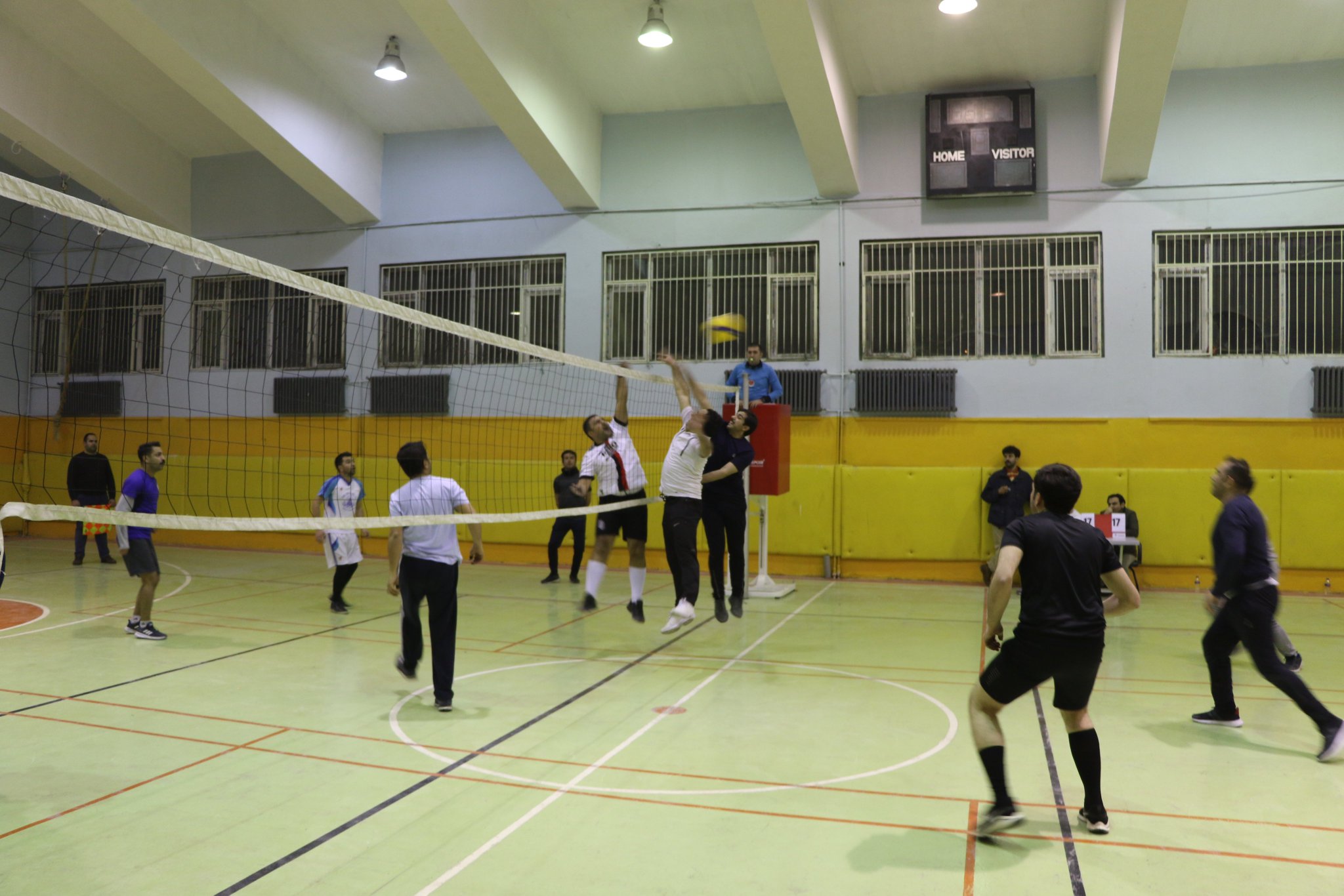 Ağrı’da Geleneksel 1. Voleybol Turnuvası Başladı