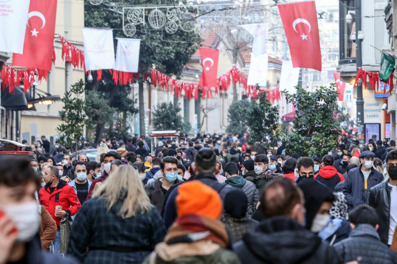 Türkiye’deki işsizlere 50 bin kişi daha eklendi!