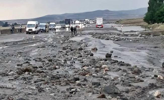 Doğubayazıt‘taki sel felaketinde acı kayıp!