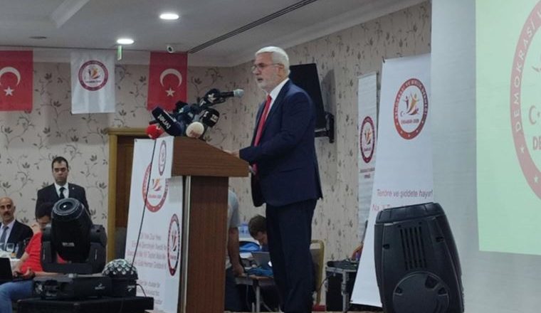 Mehmet Metiner’in Demokrasi ve Birlik Derneği kuruldu