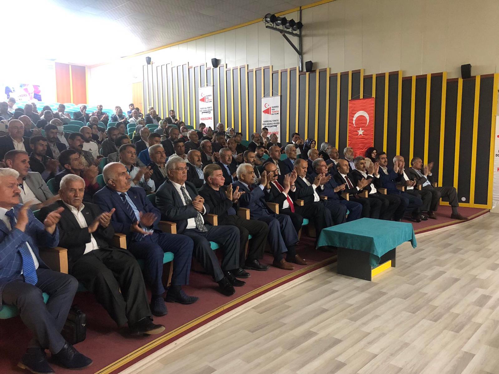 Kardeş Kal Türkiye Platformu Ağrı’da Buluştu 