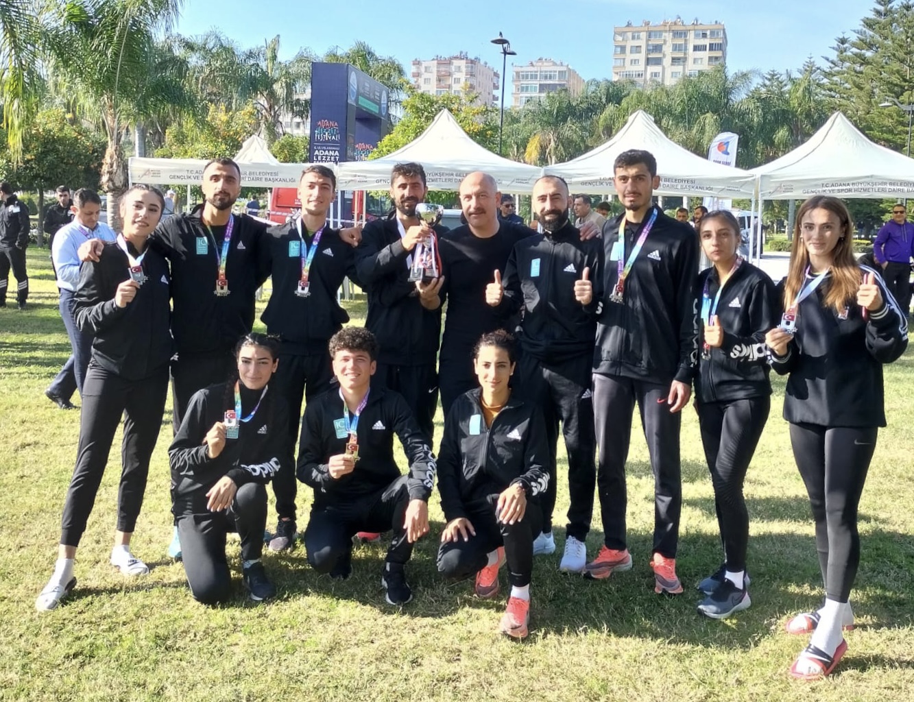 AİÇÜ Atletizm Takımından Büyük Başarı