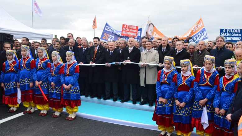 Ağrı – Hamur-Tutak- Patnos Yolu, Ulaştırma ve Altyapı Bakanı Karaismailoğlu eşliğinde Açıldı!
