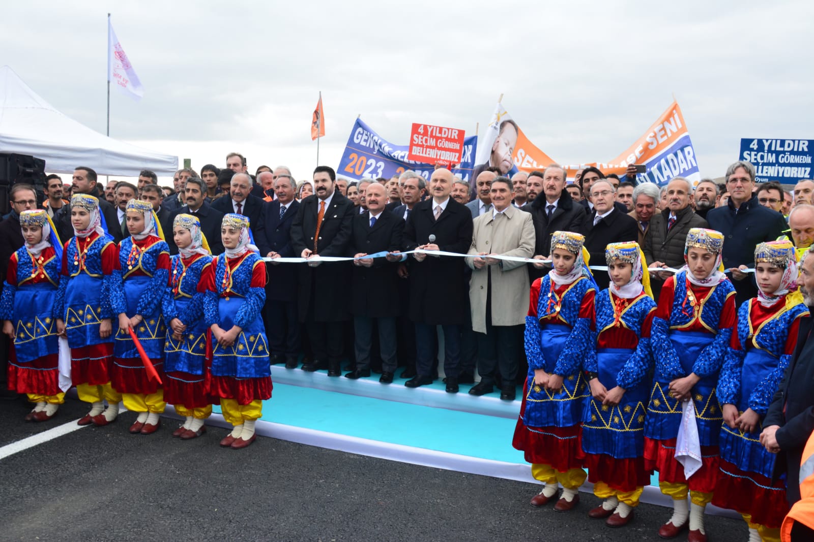 Ağrı – Hamur-Tutak- Patnos Yolu, Ulaştırma ve Altyapı Bakanı Karaismailoğlu eşliğinde Açıldı!