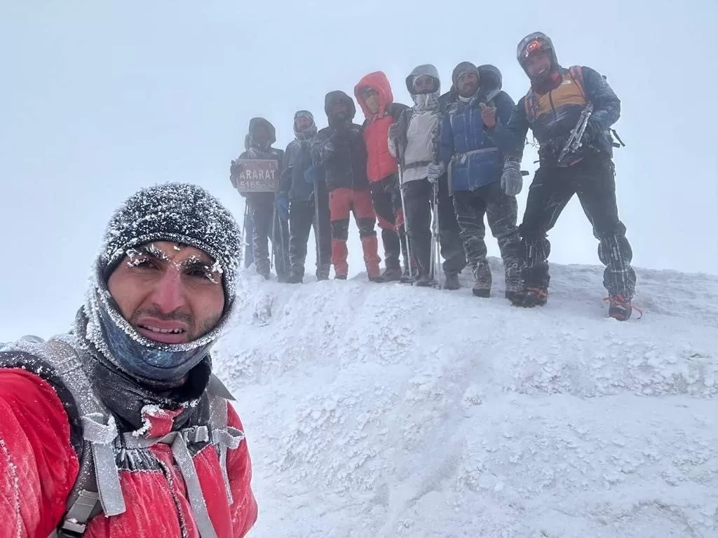 Ağrı Dağı’na eksi 30 derecede tırmanış yaptılar!