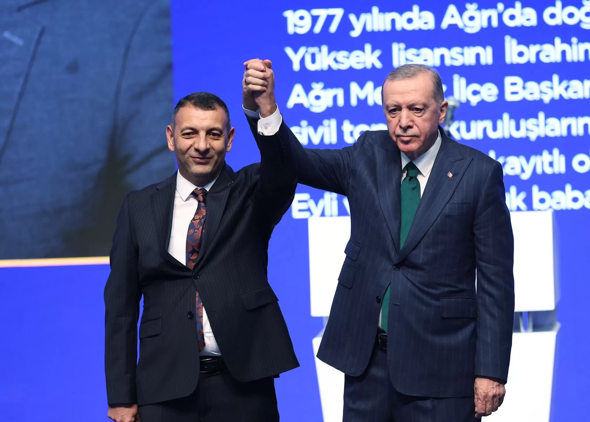 AK Parti Ağrı Belediye Başkanı Adayı M. Salih Aydın oldu