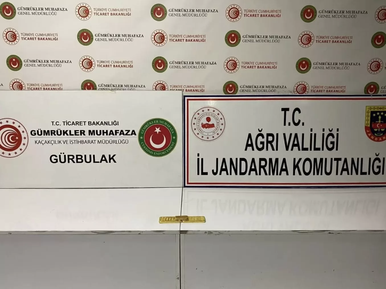 Ağrı’da 14 kilo külçe altın ele geçirildi!