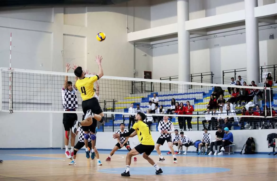 AİÇÜ’de UNİLİG Voleybol Bölgesel Müsabakaları Başladı!