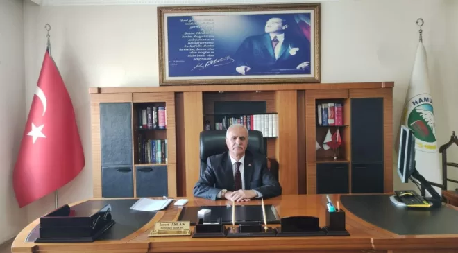 Hamur Belediye Başkanı İsmet Aslan Mazbatasını Aldı