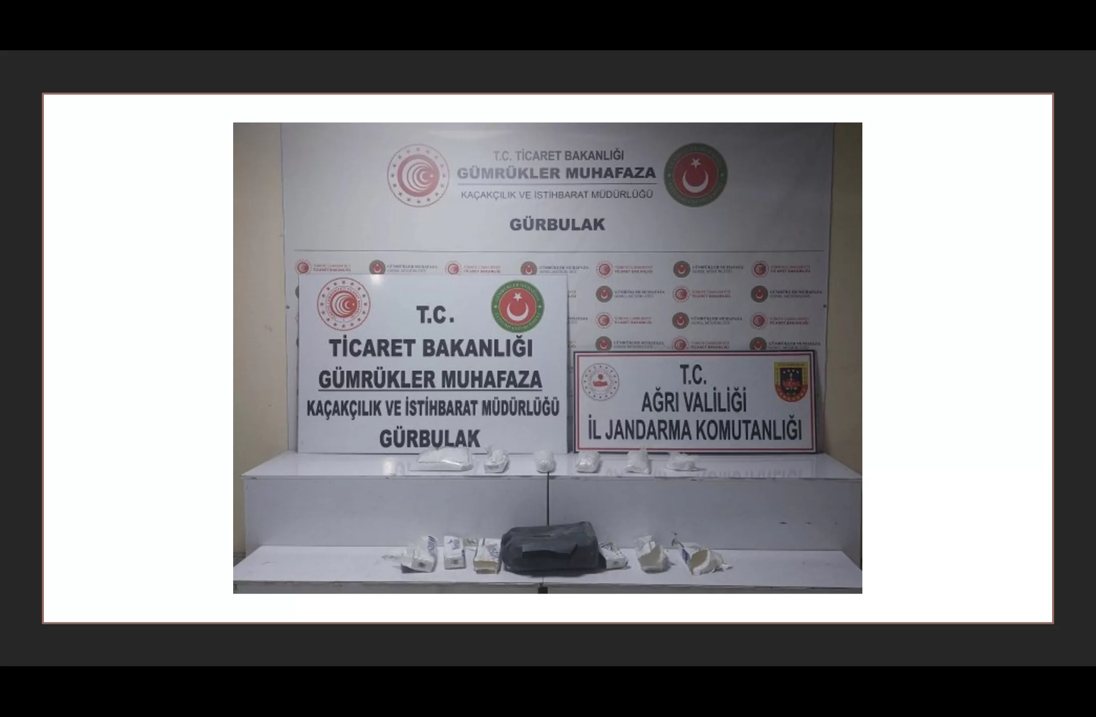 Ağrı’daki aramalarda sigara paketlerinde uyuşturucu bulundu