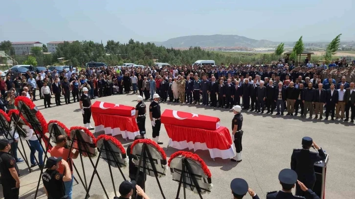 Adıyaman’daki şehit polisler için tören yapıldı