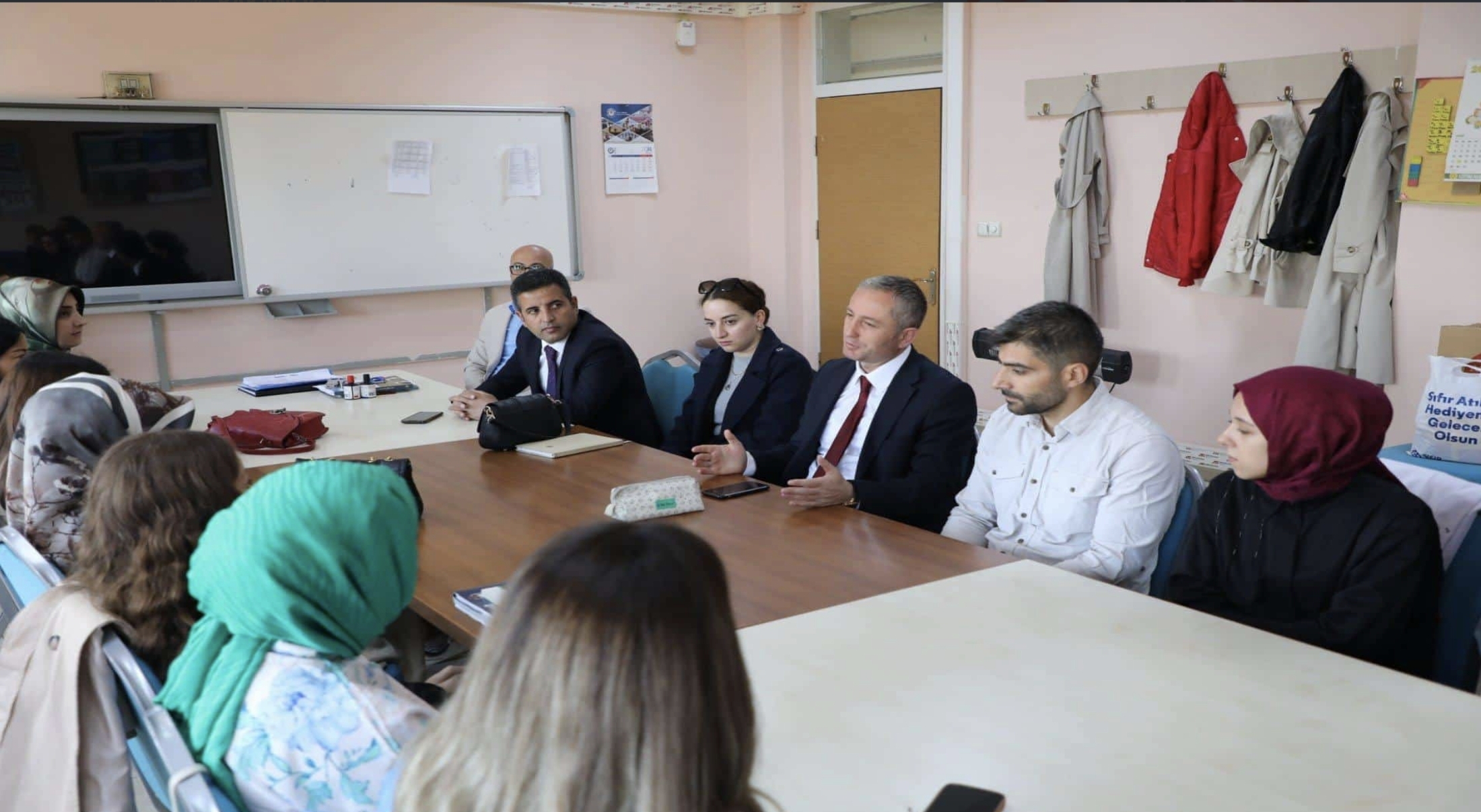 Ağrı İl Milli Eğitim Müdürü Kökrek, “Türkiye Yüzyılı Maarif Modeli” müfredatını anlattı