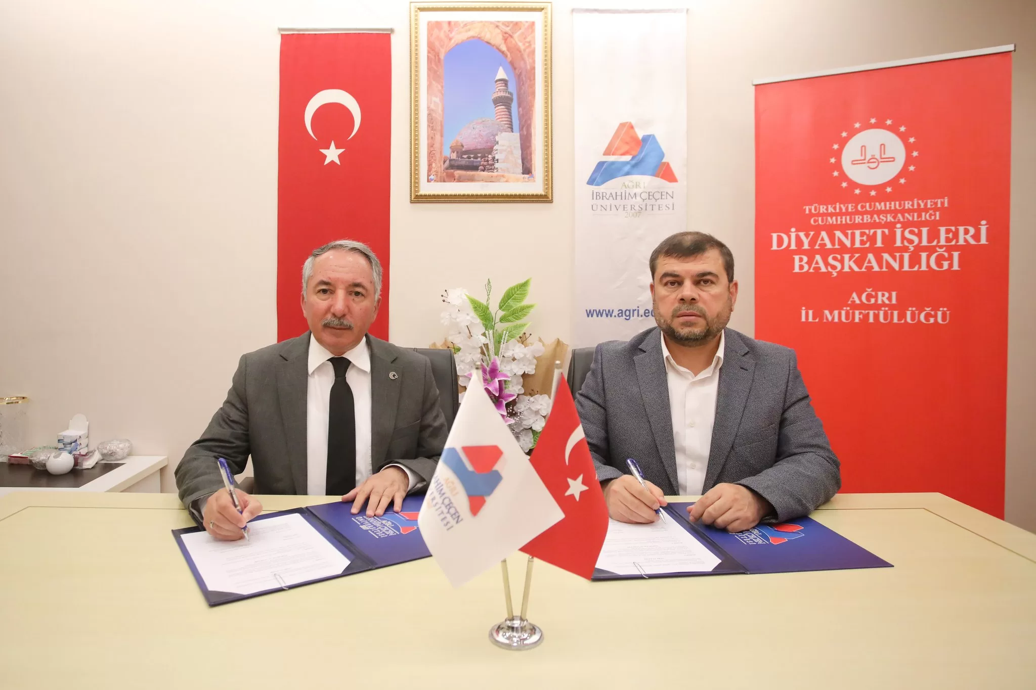 AİÇÜ ve Ağrı İl Müftülüğü Arasında İş Birliği Protokolü İmzalandı