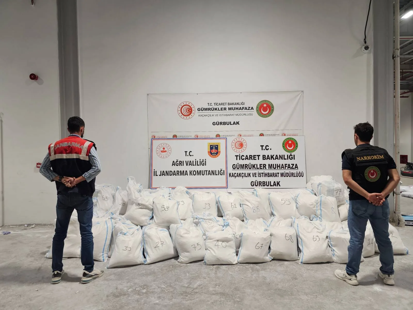 Ağrı’da uyuşturucu trafiğine ve zehir tacirlerine geçit verilmiyor!